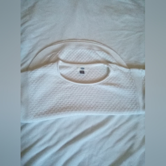 Old Navy White Top - Picture 3 of 3